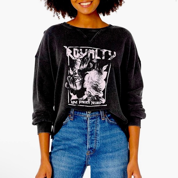 PAIGE Women's Raeanne Sweatshirt Relaxed Fit, Cropped, Washed Black Small - Picture 1 of 3